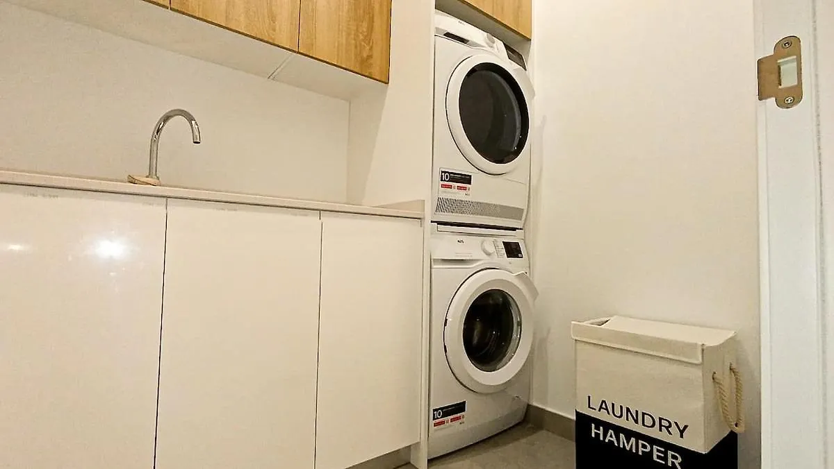 בית נופש A2502 Sky Hill Modern 3-Bedroom In נרחה