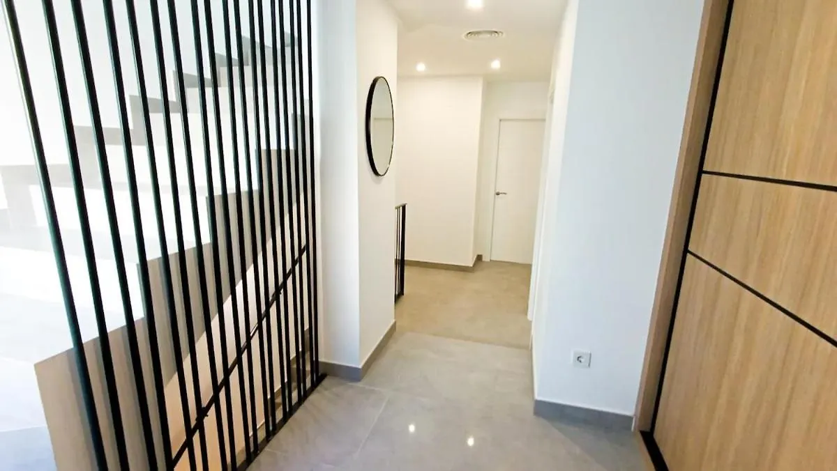 A2502 Sky Hill Modern 3-Bedroom In Nerja Holiday home